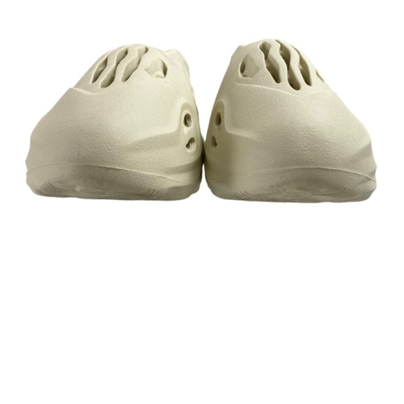 Foam Runners Lookalike in Sand - Picture 4 of 8